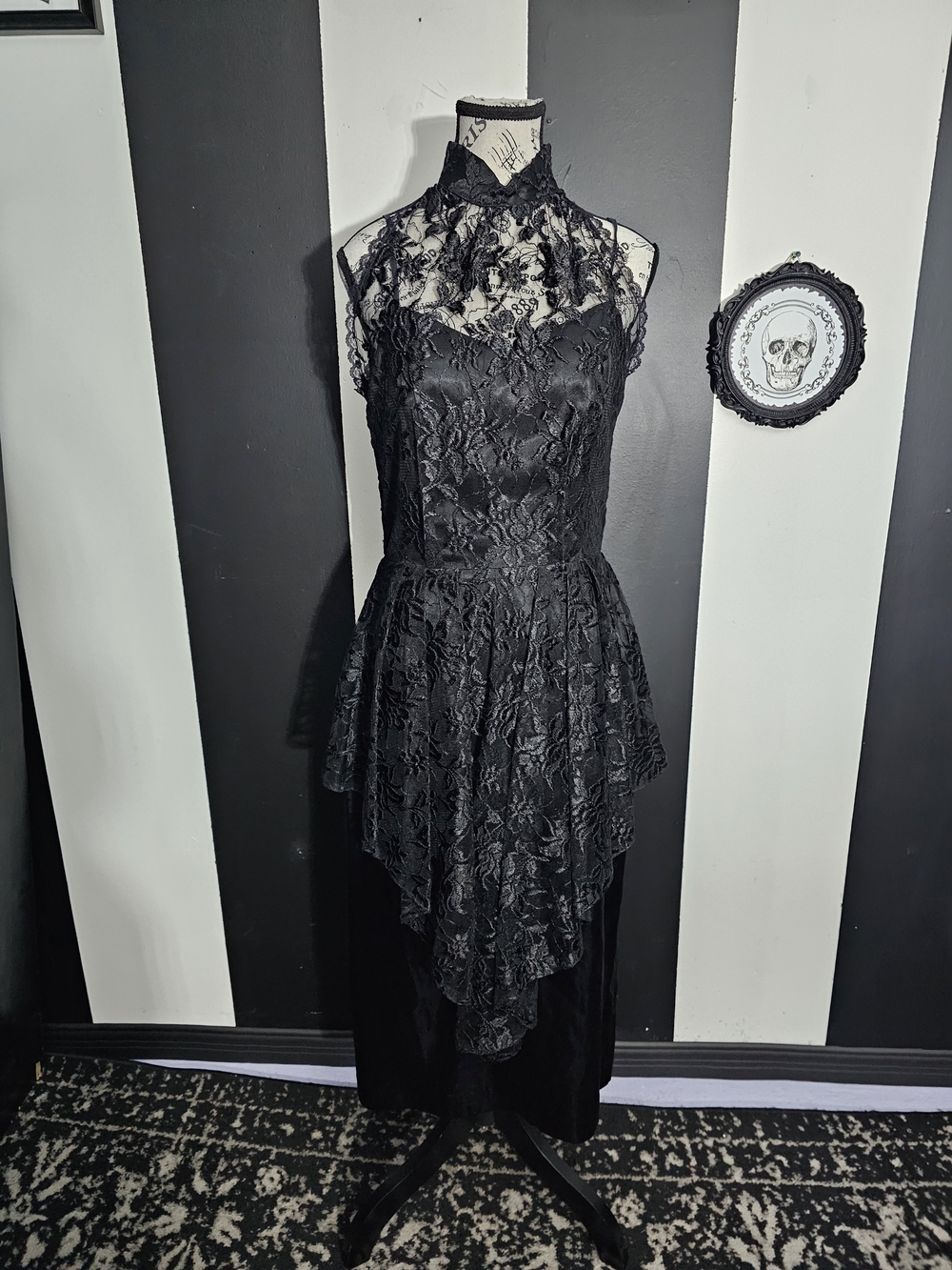 Vintage Black Lace High-Neck Midi Dress